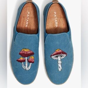 NWT/box-Patara Blue Slip-On Shoes with Mushroom seeker Design